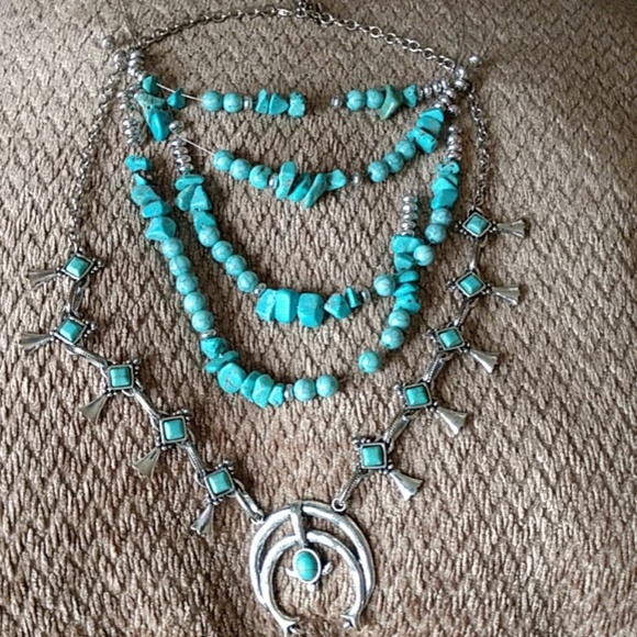 Jewelry - Necklace
